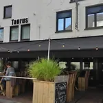 Taurus Hotel