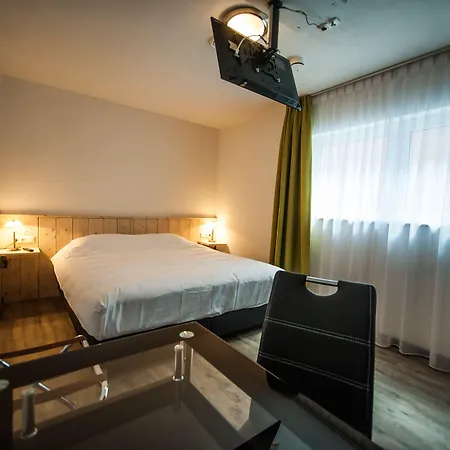 特鲁斯酒店 酒店